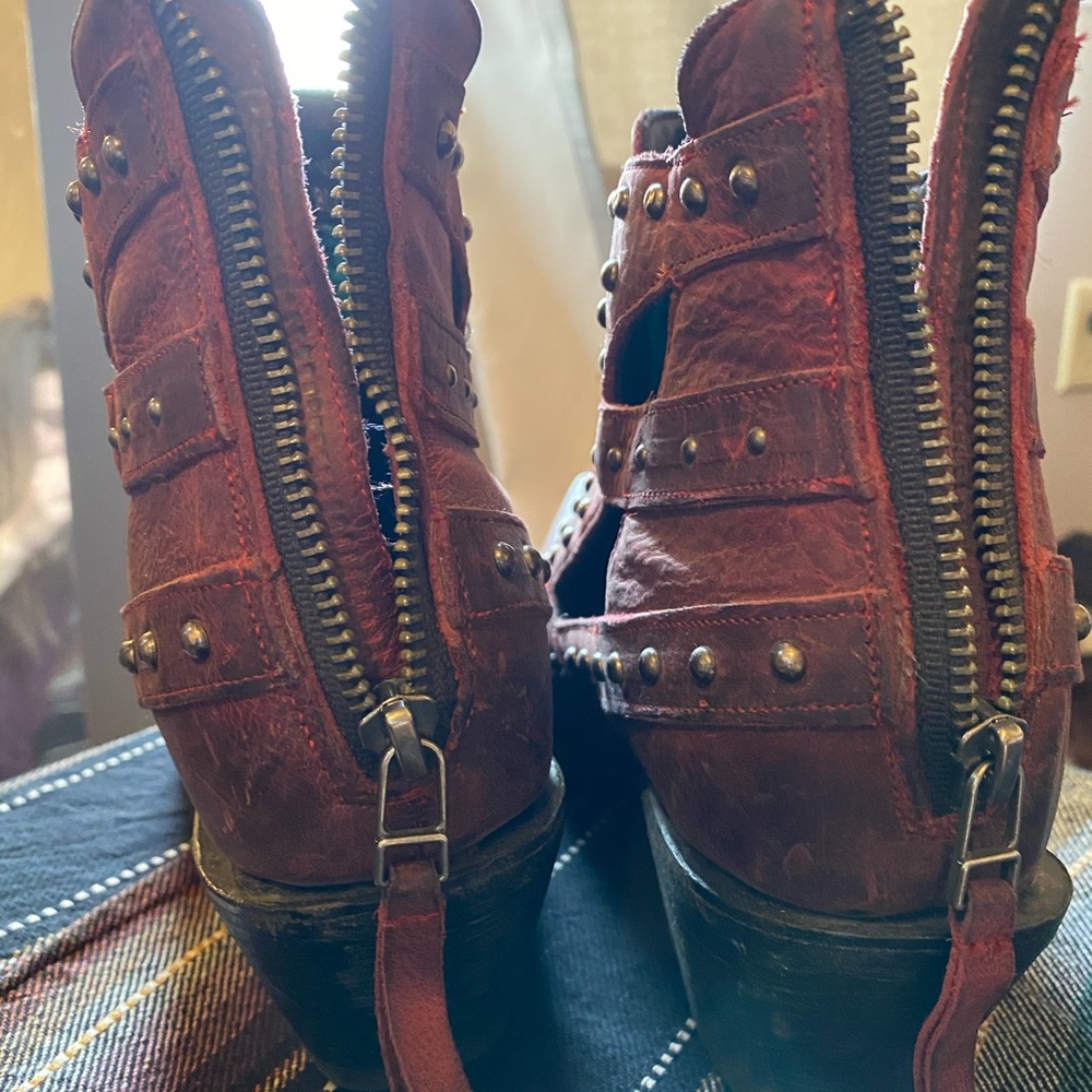 Lane booties - Picture 5 of 7